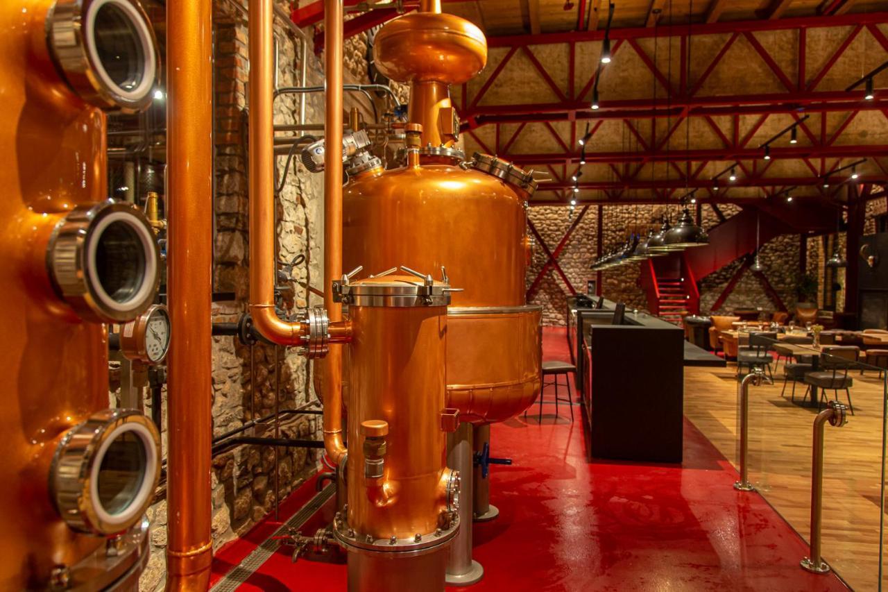 Melesin Distillery Leskovik 외부 사진